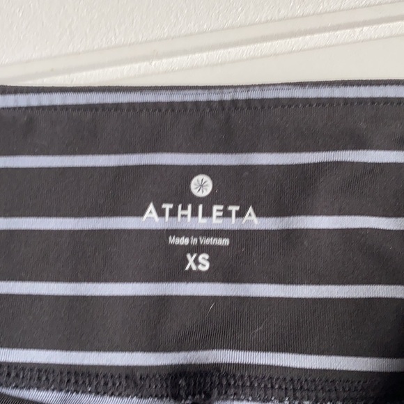 Athleta Stripes Chatarunga Capri Legging XS - Picture 6 of 7